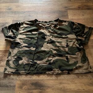 Women's Camouflage Crop Top